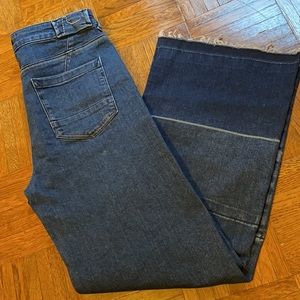 Cotelac Cropped Wide Leg Raw Edge Jeans